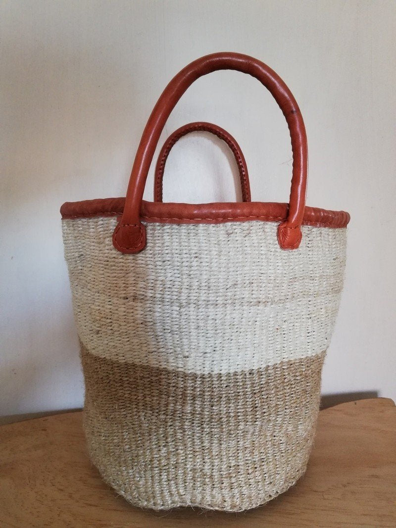 African sisal Kikondo basket / African shopping bag