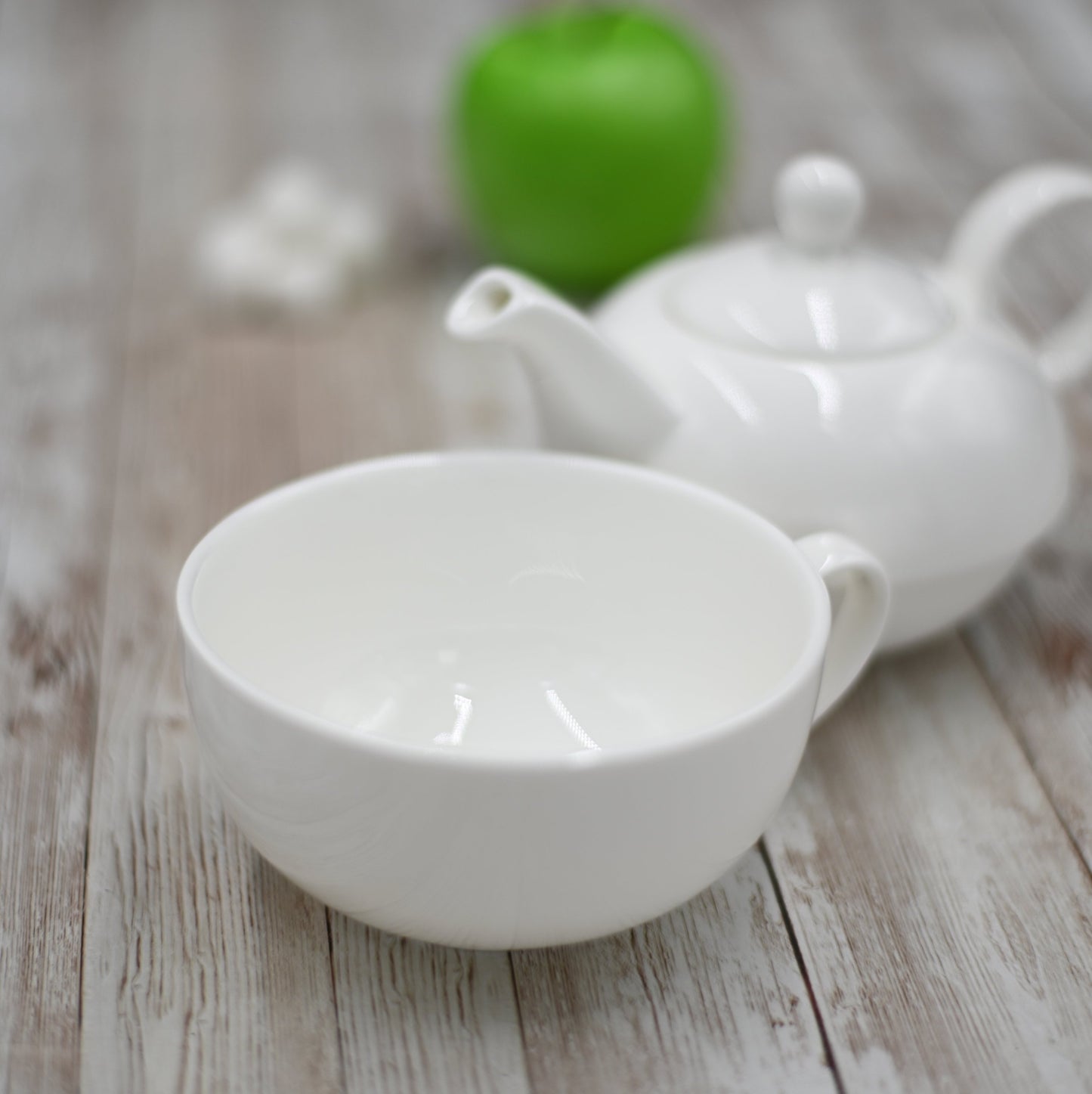 Wilmax Fine Porcelain White Set: Teapot 13 Oz | 375 Ml & Cup 11 Oz |