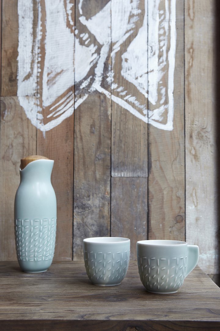 Footprint Carafe Set ( Cup with Handles)